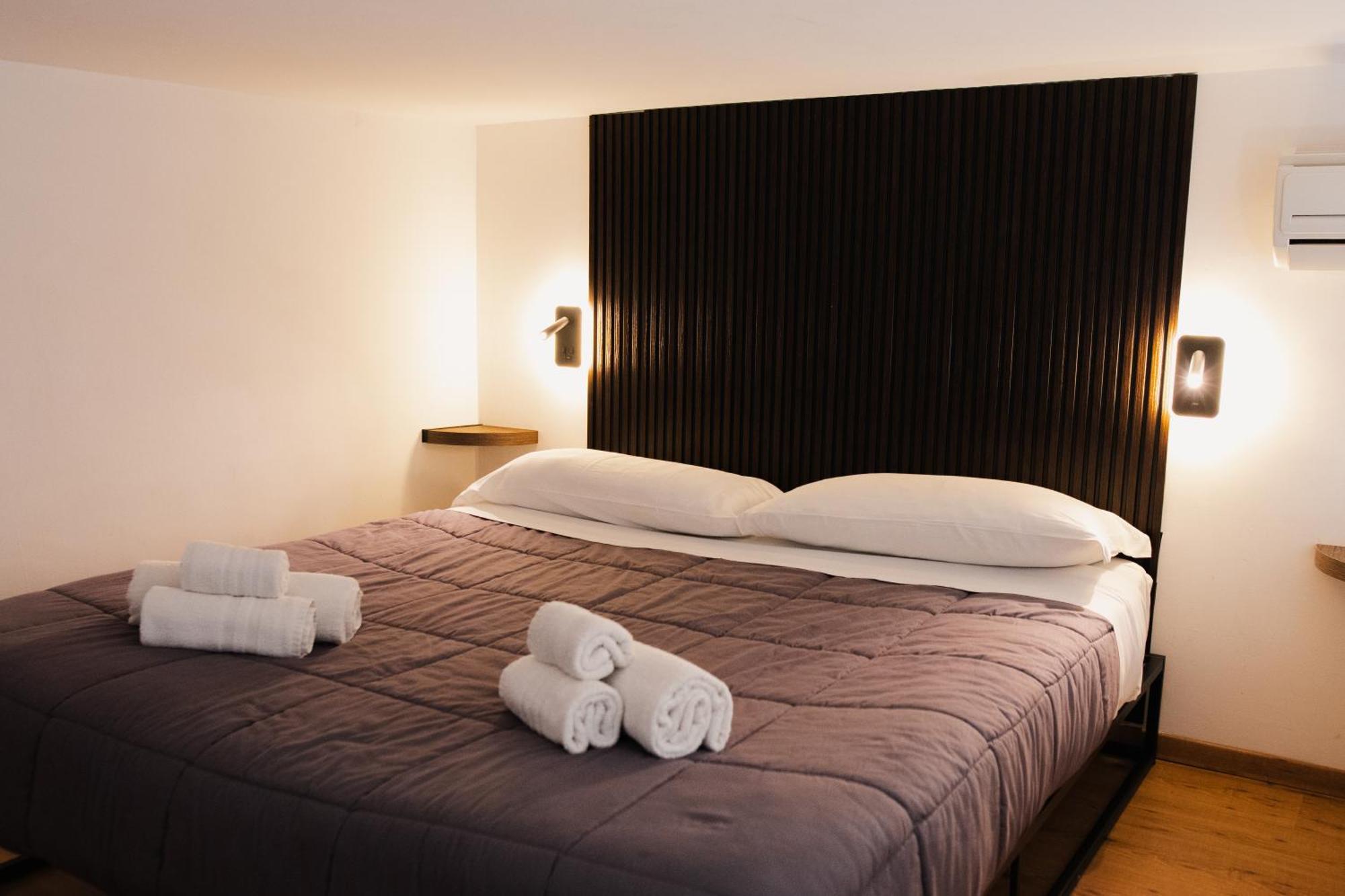 Ale & Tizy House Bed and Breakfast Νάπολη Εξωτερικό φωτογραφία