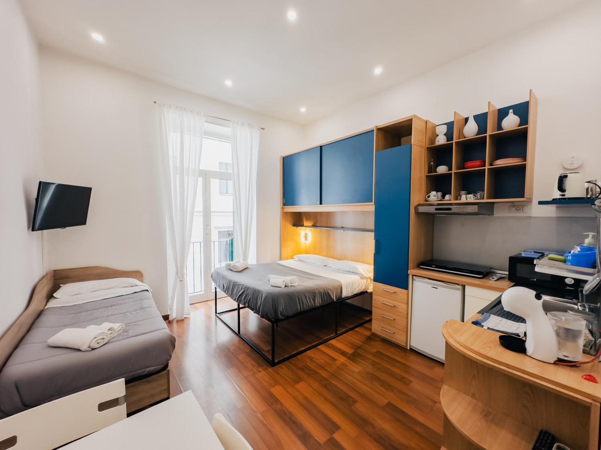 Ale & Tizy House Bed and Breakfast Νάπολη Εξωτερικό φωτογραφία