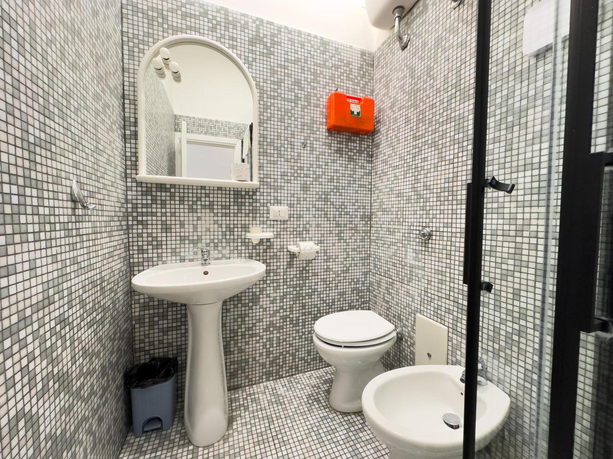 Ale & Tizy House Bed and Breakfast Νάπολη Εξωτερικό φωτογραφία